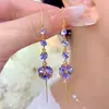 Brincos Longos com Franjas Roxas Super Brilhantes e Cravejados com Diamantes para Mulheres, Modernos e de Alto Padrão, Brincos Versáteis de Luxo Leve, Pérolas para Atacado