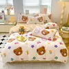 Conjunto de Roupa de Cama de Algodão com Desenhos de Babosa Fresco e Amigo da Pele Conjunto de Quatro Peças Lençol de Cama Individual para Dormitório Estudantil Capa de Edredom Conjunto de Três Peças