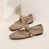 Verano 2026 Nuevo Comercio Exterior Talla Grande Sandalias Casuales Cómodas para Mujer Hebilla Metálica Huecas Moda Ropa Exterior Talla Única