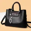 Bolsa de ombro feminina para o dia a dia, bolsa de mão de grande capacidade, bolsa transversal popular estilo coreano com relevo, bolsa feminina moderna e de luxo leve