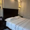 2026 Nuevo Estilo Estilo Francés Fresco Floral Encaje Todo Algodón Estampado Lavable a Máquina Cubre Cama Juego de Tres Piezas Puro Algodón Cubre Cama Estilo Francés