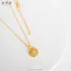Pingente de Flor de Rosa com Design Incrustado, Ouro de Areia Vietnamita Elegante e Vibrante Pingente de Flor Colar para Mulheres, Corrente de Clavícula de Alta Qualidade