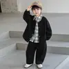 Conjunto de Ropa para Niños Primavera y Otoño 2026 Nueva Moda Elegante Ropa de Otoño para Bebés Niños Conjunto Elegante de Tres Piezas