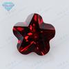 Huagang Gem Garnet Vermelho Pentagonal Ameixa Flor Zircão Pedra Nua Grande Vermelho Artificial Gem Haoshi Anel
