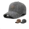 Boné de beisebol casual de inverno para meia-idade e idosos, chapéu quente de outono e inverno, boné leve e versátil para atividades ao ar livre para homens
