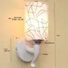 Lâmpada de Parede Plástica para Quarto de Hotel Economizadora de Energia Quarto Simples Criativa Retrô Sala de Estar LED Escada Varanda