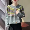 Cardigan de Tricô Retrô Mochi Veludo Gola Redonda Manga Longa Feminino Jacquard Fair Isle Peça de Roupa Externa Outono/Inverno 2026