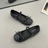 Sapatos Mary Jane de Bico Redondo com Laço Estilo Chanel, Sapatos de Couro Macio Planos para Mulheres, Adequados para Combinar com Saias em 2026