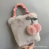 Nova Bolsa de Cereja para Meninas 2026, Bolsa de Pelúcia, Bolsa Tote Espessa, Bolsa Peluda de Outono e Inverno, Bolsa de Ombro Único Transversal