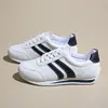 Amazon Cross 2026 Primavera e Outono Novos Sapatos Casuais Leves Moda Versátil Tênis Esportivos para Corrida Sapatos Individuais Femininos de Comércio Exterior