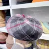Sitio web oficial japonés con boina de rayas de colores para niños otoño e invierno lana australiana gorra de pintor combinación de colores gorra de hongo moda