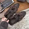 Versión de piel de oveja ~ Zapatos planos peludos retro de punta cuadrada con hebilla metálica y boca poco profunda, elegantes zapatos Mary Jane de interior con plataforma para mujer