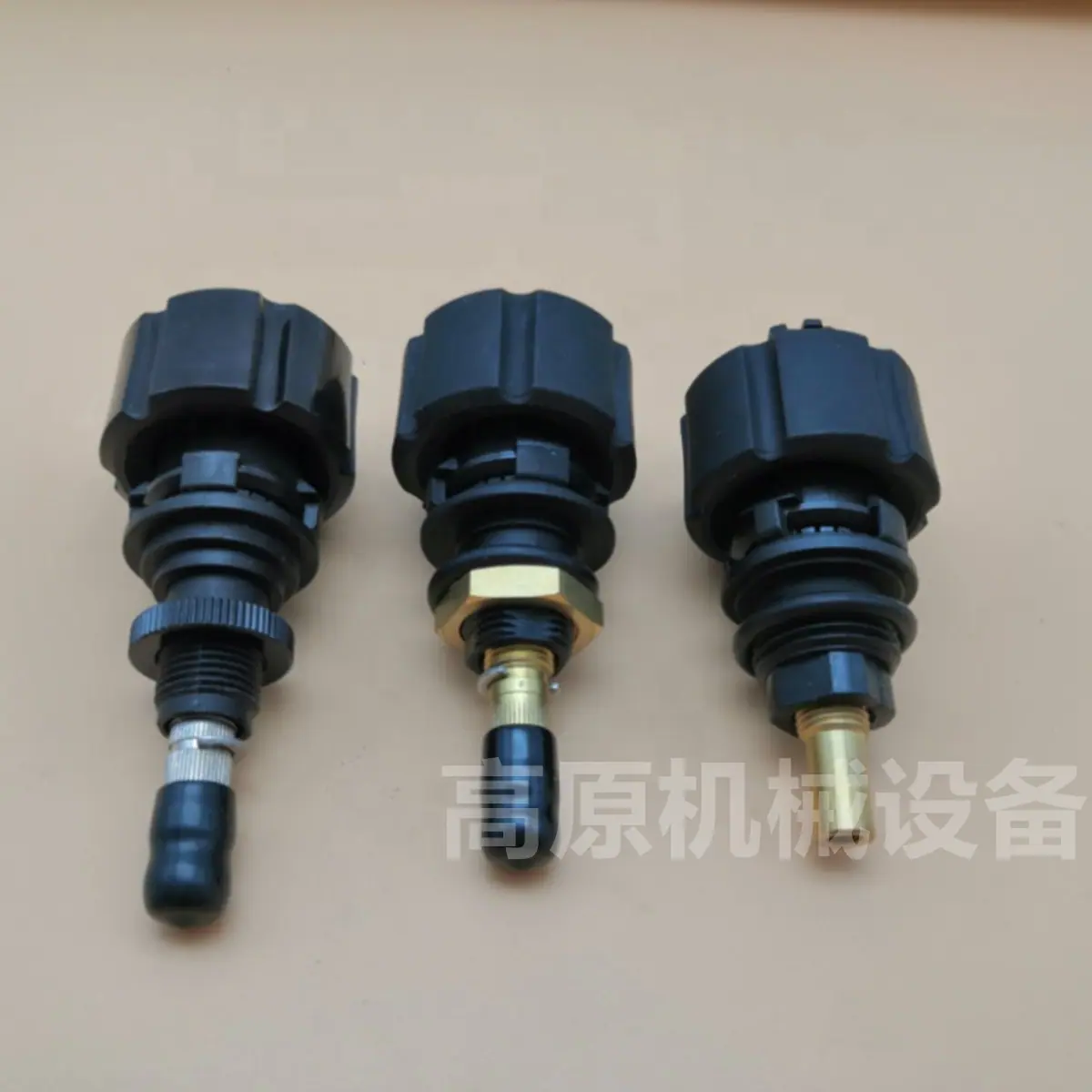 Hc81b5cf7e3cc4bb1b28336bd5d761