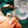 Anillo abierto ajustable de diamante simulado directo de fábrica para mujer, seis garras, 1 quilate, imitación de moissanita, suministro en vivo