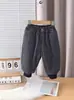 Pantalones para Niños 2025 Nuevo Invierno Cálidos Cómodos a Cuadros Acolchados Estilosos Pantalones de Invierno de Moda para Niños
