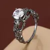 Anillo de Calavera de Cuatro Garras con Circonita de Nuevo Estilo para Mujer en Aliexpress Transfronterizo, Anillo Personalizado de Alto Nivel Moderno Retro para Dedo Índice