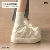 Zapatos de Tabla Pequeños de Suela Blanda para Niñas 2026 Primavera/Verano Nuevos Estilo Lindo para Niños de Moda Versátiles Zapatos Blancos Gato Pequeño Zapatos de Entrenamiento Alemanes