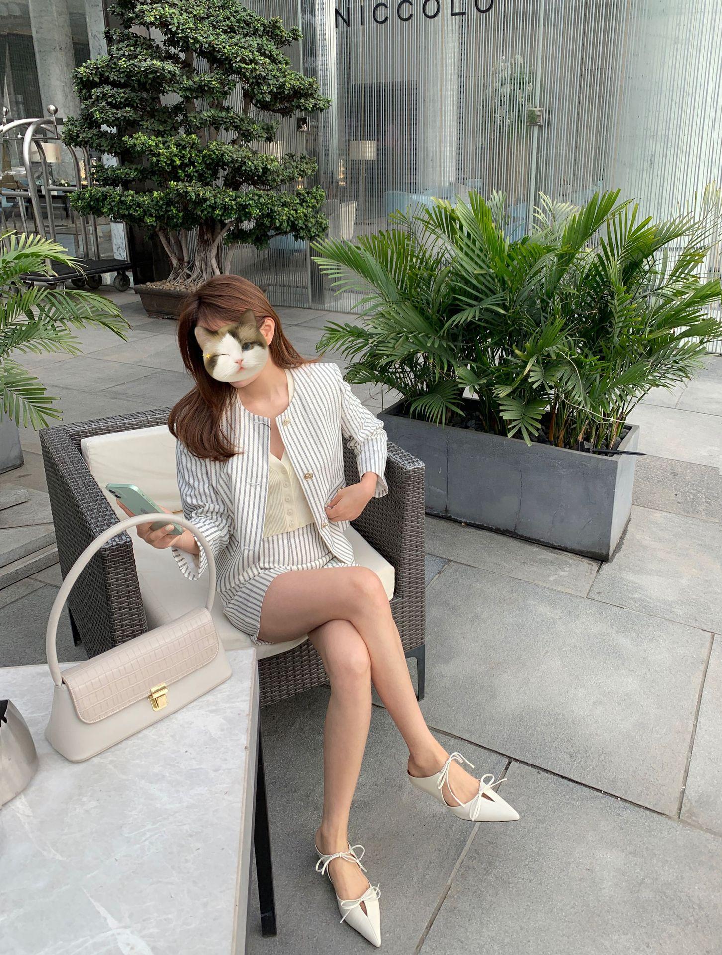 46AC22E45B30B9D6C78D77830BAE10