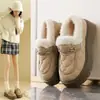 Mocassins de Pelúcia Estilo Chanel com Solado Grosso da Moda para Mulheres Inverno 2026 Novos com Aumento de Altura Sapatos Quentes de Algodão Antiderrapantes