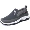 Zapatos de tela estilo Antiguo Pekín para hombres de mediana edad y mayores, zapatillas casuales de lona para papás, zapatos de trabajo cómodos sin cordones, nuevos para comercio exterior transfronterizo