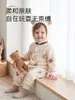 Mameluco de oso de cereza para bebé de otoño e invierno, mameluco suave y cálido para recién nacidos, lindo atuendo de manga larga para gatear para bebés