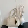 Viajes Transfronterizos Europeos y Americanos 2026 Bolso Tote Grande Sencillo Nuevo de Alto Estilo Bolso de Hombro/Axila de Moda