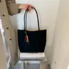 Bolsa Tote de Gran Capacidad Estilo Perezoso Color Sólido 2026 Otoño Nuevo Estilo Coreano Personalidad para el Trabajo y el Viaje de Commute de Mano al Hombro