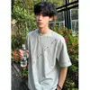 Camiseta Negra Tie-dye Americana Parche Desconstruido Bordado Verano para Hombre Hombro Normal Calle Fresca Sensación de Alta Gama Cuello Redondo Manga Corta