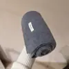 Bufanda Pequeña de Lana Merino 100% Canción de Amor de Invierno, Realza el Cutis, Cálida y Agradable para la Piel, Calentador de Cuello de Alta Calidad G121910