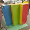 Aula de Música para Estudiantes Madera Maciza Tres Niveles y Cuatro Niveles Retráctil Móvil Podio de Coro Musical Podio del Director