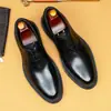 Sapatos Masculinos Brogue Oxford, Couro Bovino de Camada Superior com Efeito Envelhecido, Sola Grossa, Aumento de Altura, Versáteis, Estilo Britânico, Sapatos de Couro Formais de Negócios para Homens