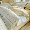 Novo conjunto de cama estampado de quatro peças 100% algodão para dormitórios estudantis, conjunto de três peças de algodão puro, disponível nos estilos lençol de cima e lençol com elástico, adequado para todas as estações