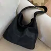 Bolsa Tote de Lona Estampa de Leopardo para Mulheres, Grande Capacidade, Sensação Relaxada, Nova Bolsa de Mão Tendência para o Trabalho 2025, Bolsa de Ombro Estilo Preguiçoso