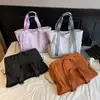 Bolsa Fitness Leve de Grande Capacidade Transfronteiriça, Bolsa de Viagem Portátil Simples para o Dia a Dia, Bolsa Esportiva Fitness de Lona de Alto Valor