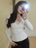 Camiseta Feminina Sexy Pure Desire com Decote V e Renda, Manga Longa, Top Básico Slim Fit para Mulheres Modernas, Primavera e Outono