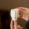 Cerâmica Pura Pintada à Mão Orquídea Borboleta Caneca Mestra Porcelana Branca Xícara de Chá Individual Casa Criativa Porcelana Branca Xícara de Chá Atacado