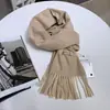 Bufanda JM de Alta Gama de Color Sólido Imitación Cachemir, Calentador de Cuello Largo Engrosado con Borlas Cálidas, Chal Suave y Amigable con la Piel con Borlas