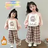 Conjunto de Sudadera Gruesa con Forro de Felpa para Niñas con Pantalones de Pierna Ancha Conjunto de Dos Piezas Modelo Nuevo 2025 para Niños Pequeños y Niños Pequeños