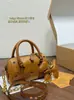 Bolso Mini Almohada Estampado Estilo Coreano 202 con Colgante, Bolso Boston de Viaje Multi-Uso, Disponible para Dropshipping
