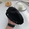 Cinturón de diseñador hebilla de hierro boina femenina otoño moda retro sombrero de pintor celebridad de internet temperamento elegante sombrero octogonal femenino