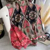 Bufanda Popular de Imitación Cachemir Otoño e Invierno 2025 Chal de Estilo Étnico para Mujer Chal Exterior Caliente Jacquard Retro con Borlas