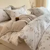 Juego de cuatro piezas estilo vintage de algodón cepillado Clase A, sábana y funda de edredón de algodón grueso para otoño, venta al por mayor de ropa de cama Nantong