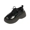 Sapatos de Couro Plataforma Estilo Francês com Solado Grosso para Mulheres, Nova Moda Primavera 2026 Estilo Britânico Versátil Mocassins com Cadarço Atacado