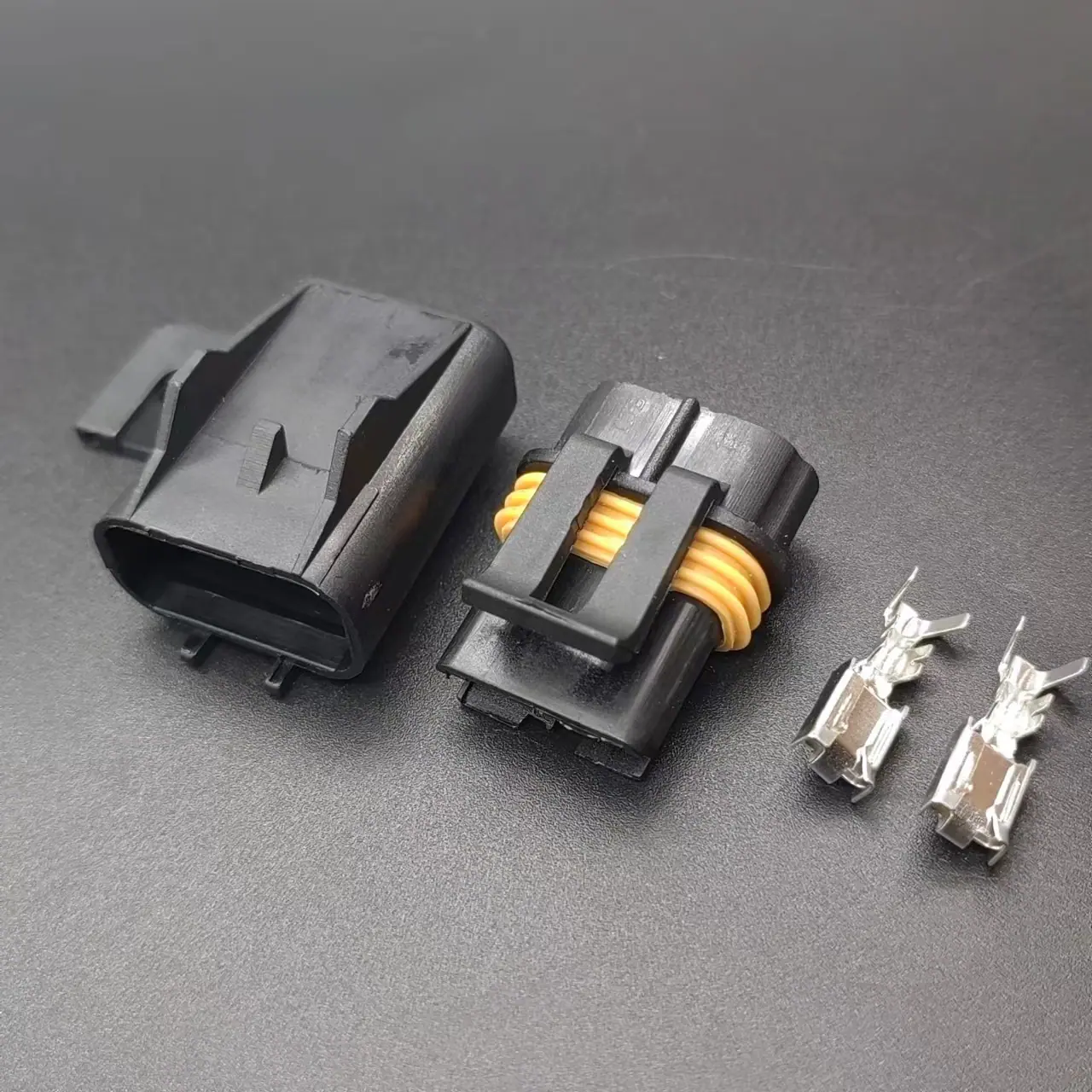 70232Y-1 (5)