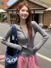 Venda Direta de Fábrica Primavera e Outono Slim Fit Gola V Base Cinza Camiseta Feminina Estilo Puro Desejo Suéter de Malha de Alta Qualidade Manga Longa