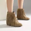 Botas ligeras para otoño e invierno, botas bajas de punta redonda y tacón plano versátiles para mujer, botas para mujer de talla grande, botas con flecos de comercio exterior