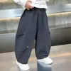 Calça Masculina Outono 2026 Nova Estilo Coreano Tendência Calça de Perna Torta Infantil Primavera e Outono Meninos Bonitos Calças Casuais