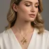 Collar de Flor de Acero Inoxidable Transfronterizo Europeo y Americano, Cadena para Clavícula en Capas de Moda Nicho, Versátil para Mujeres, Venta al por Mayor Dropshipping