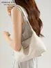 Bolso de Hombro Tejido de Nuevo Estilo de Gama Alta de Nicho Transfronterizo para Mujer, Versión Coreana, Súper Popular, Bolso de Mano/Bolso de Hombro de Moda y Versátil