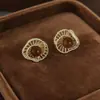 Brincos de Tarraxa de Renda Vazada Pérola Metal Redondo Feminino Combinação para o Trabalho Fábrica Ponto de Venda Atacado
